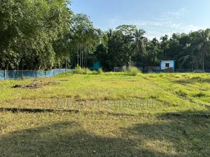 জমি বিক্রি হবে