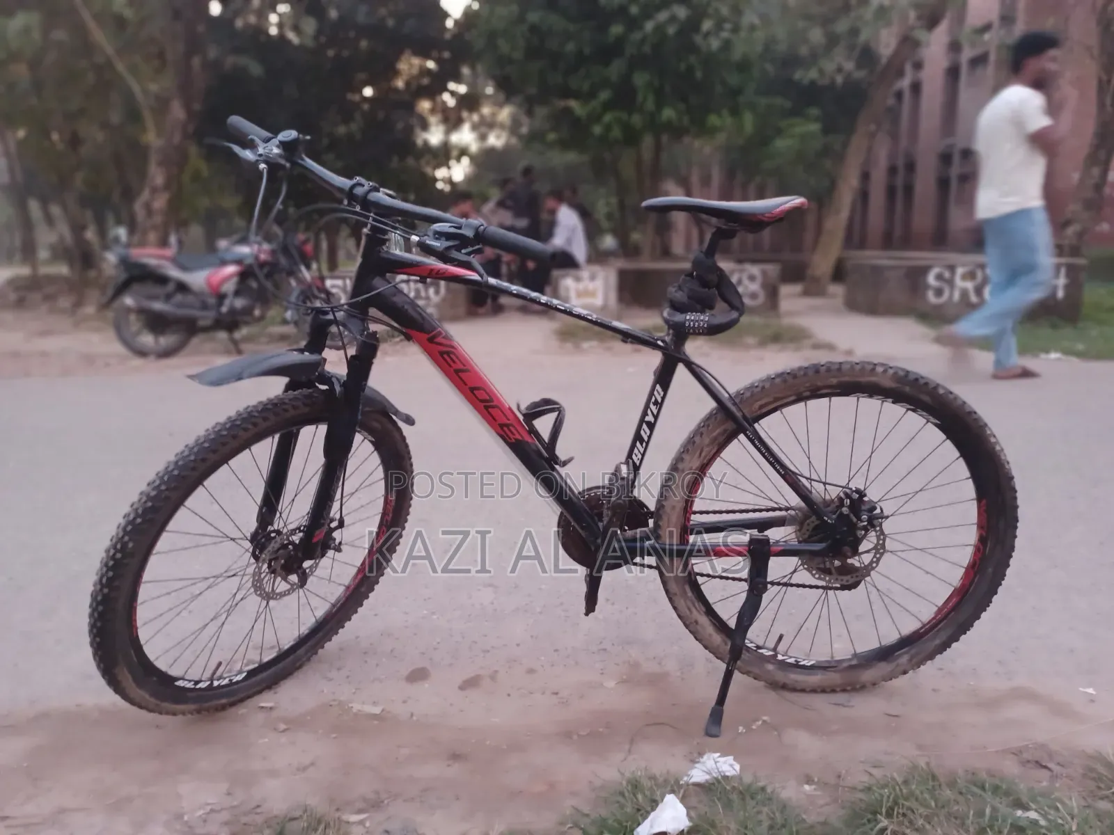 Veloce Slayer 1.0. Used by myself. Must come to the location and check it out.