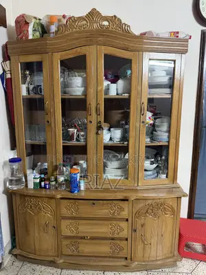 100% Wooden Showcase