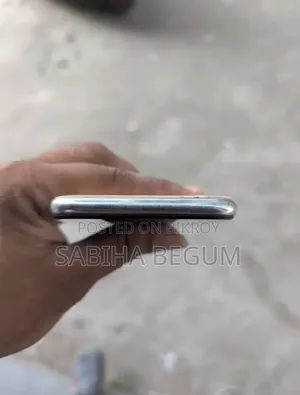 অ্যাপল আইফোন এক্স ৬৪ জিবি গোল্ড