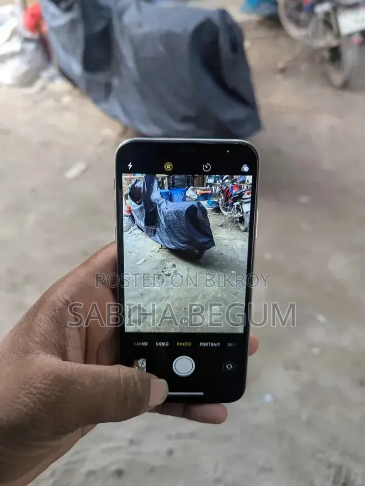 অ্যাপল আইফোন এক্স ৬৪ জিবি গোল্ড