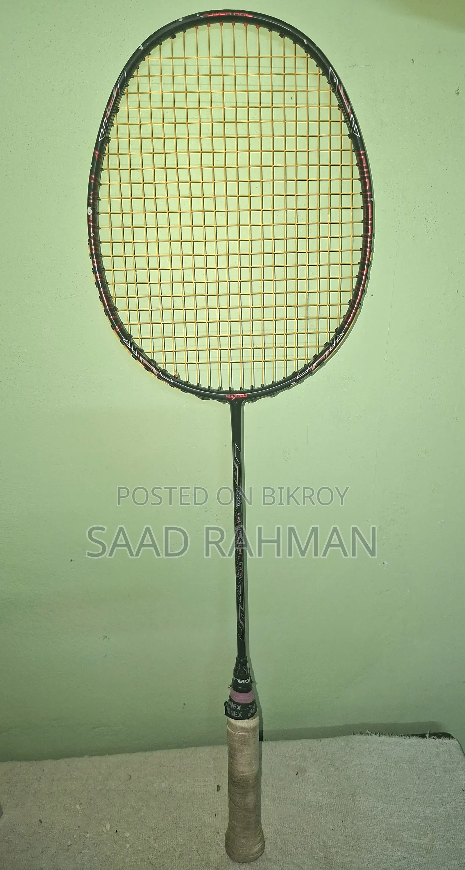 Maxbolt Predator Badminton Racket
