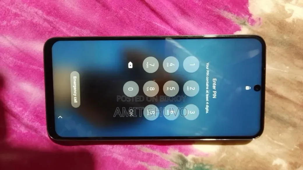 Samsung Galaxy S22 5G 128 GB Black