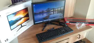 Desktop Computer Gigabyte 8GB Intel Core i5 HDD 500GB