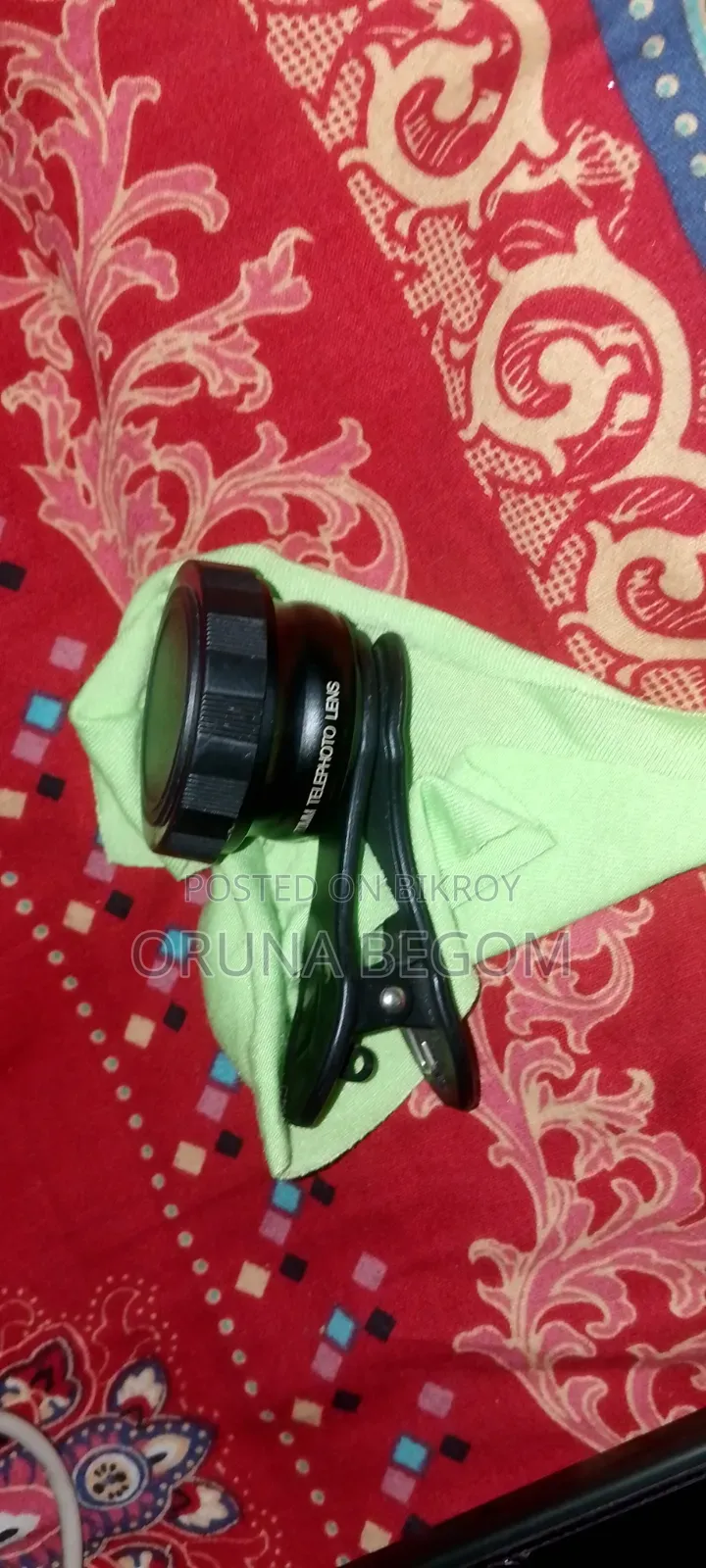 মোবাইল ক্লিপ লেন্স