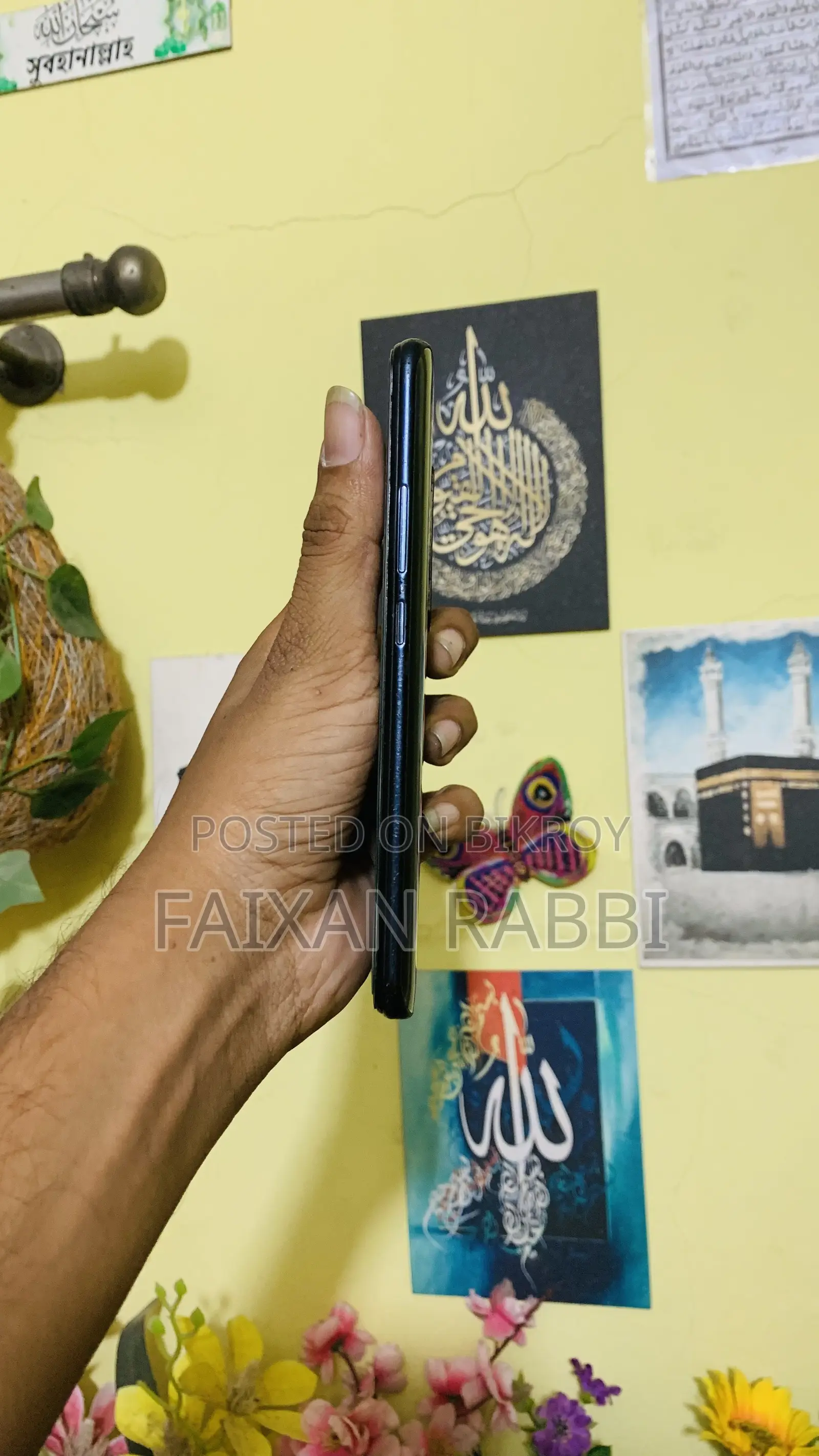 ভিভো ভি১৭ প্রো ১২৮ জিবি ব্ল্যাক