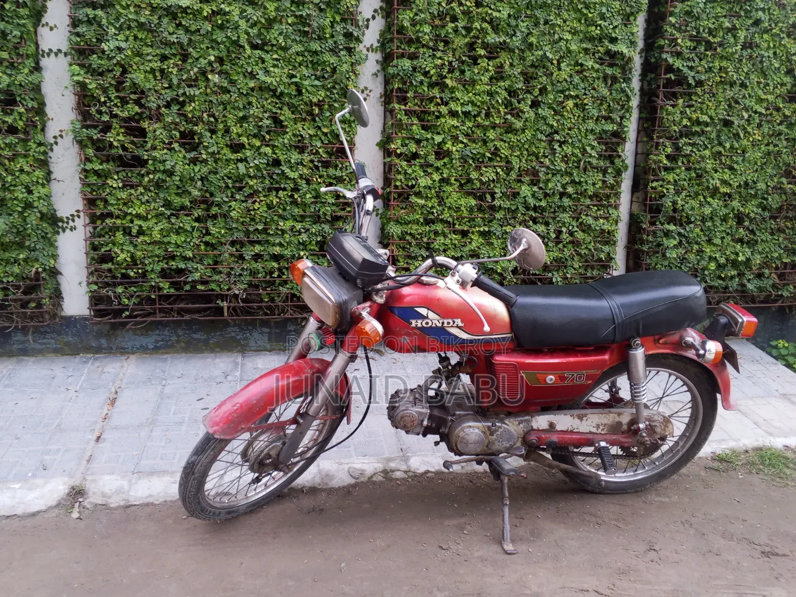 Honda 1985 Red