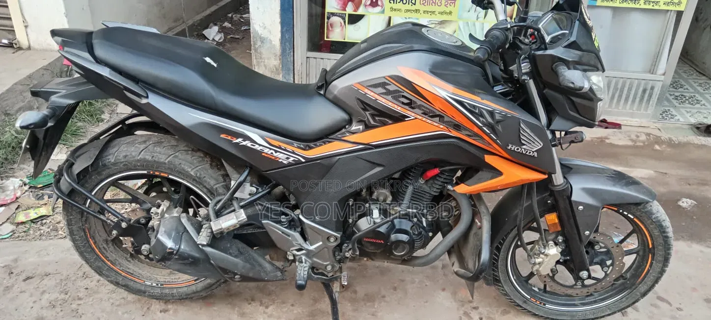 হোন্ডা হর্নেট ২০২৩ অরেঞ্জ