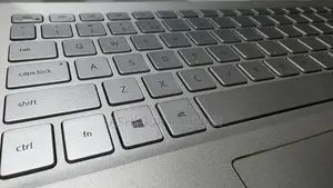 Laptop Dell Inspiron 15 16GB Intel Core i5 SSD 512GB