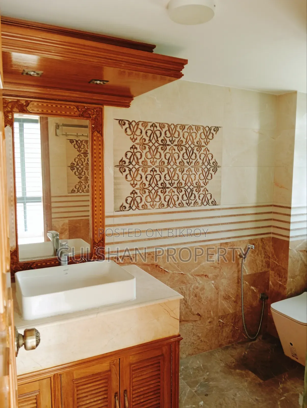 Furnished 3-bedroom Bedsitter in West Gulshan for rent