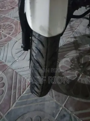 Hero Thriller 160R 2020 White