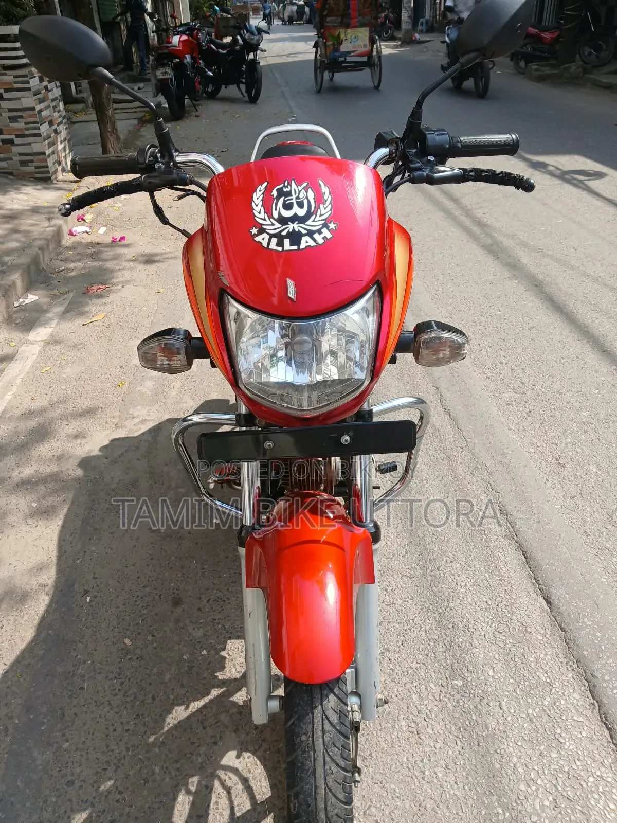Hero HF Deluxe 2022 Red
