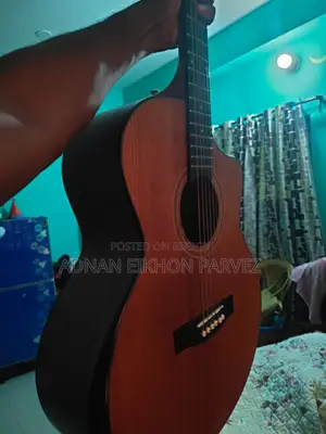 টাস্টি গিটার ফ্রেশ কন্ডিশন