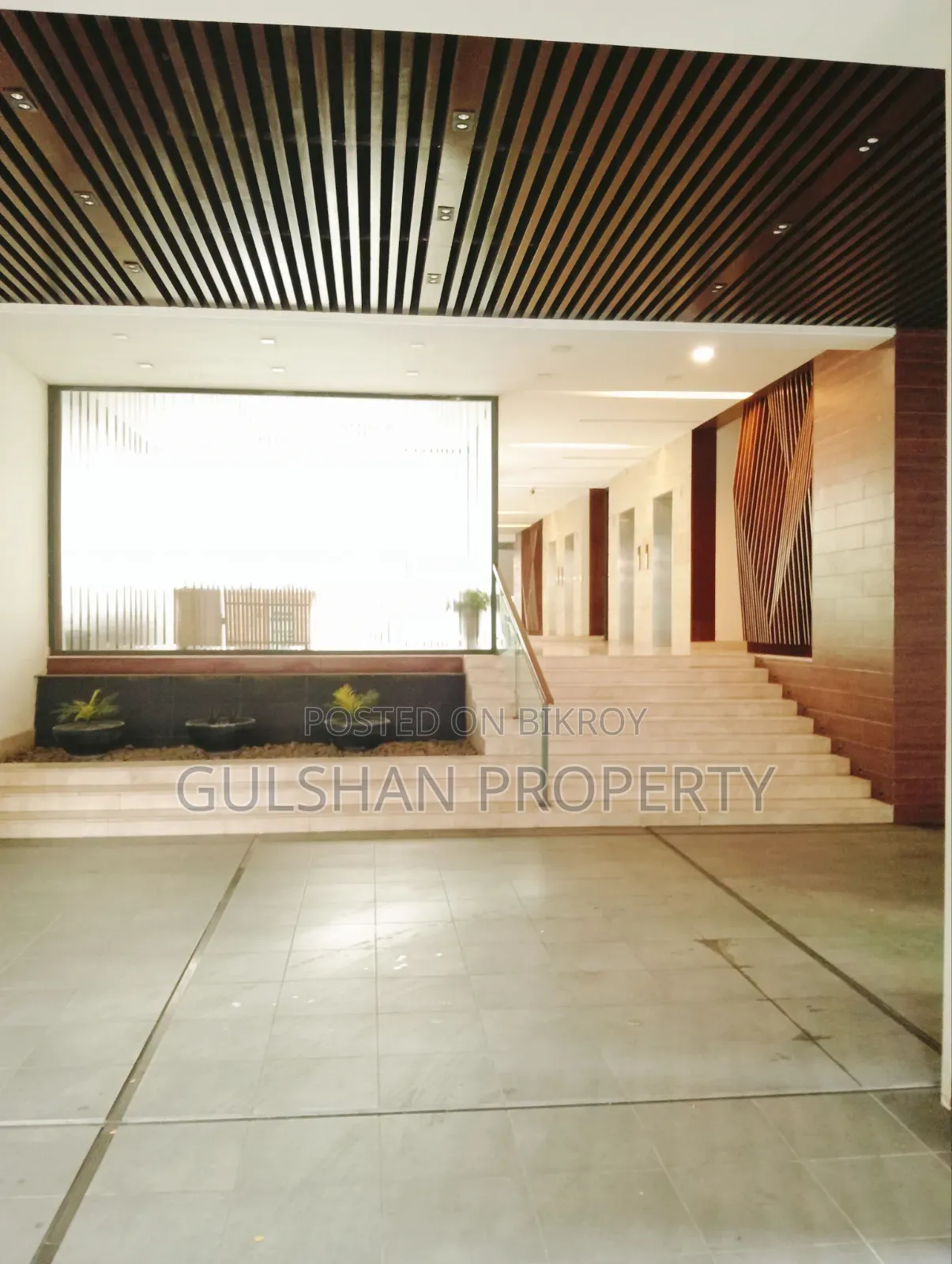 Furnished 3-bedroom Bedsitter in West Gulshan for rent