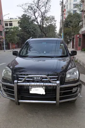 কিয়া স্পোর্টেজ ২০০৫ কালো