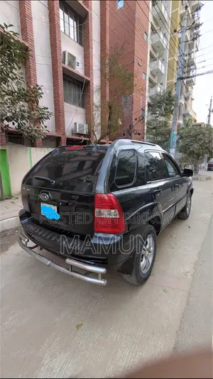 কিয়া স্পোর্টেজ ২০০৫ কালো