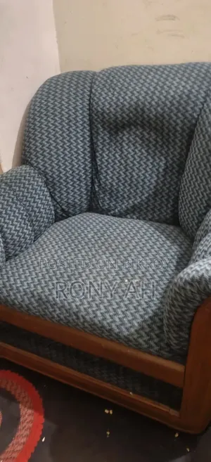 সোফা বিক্রি হবে সিঙ্গেল
