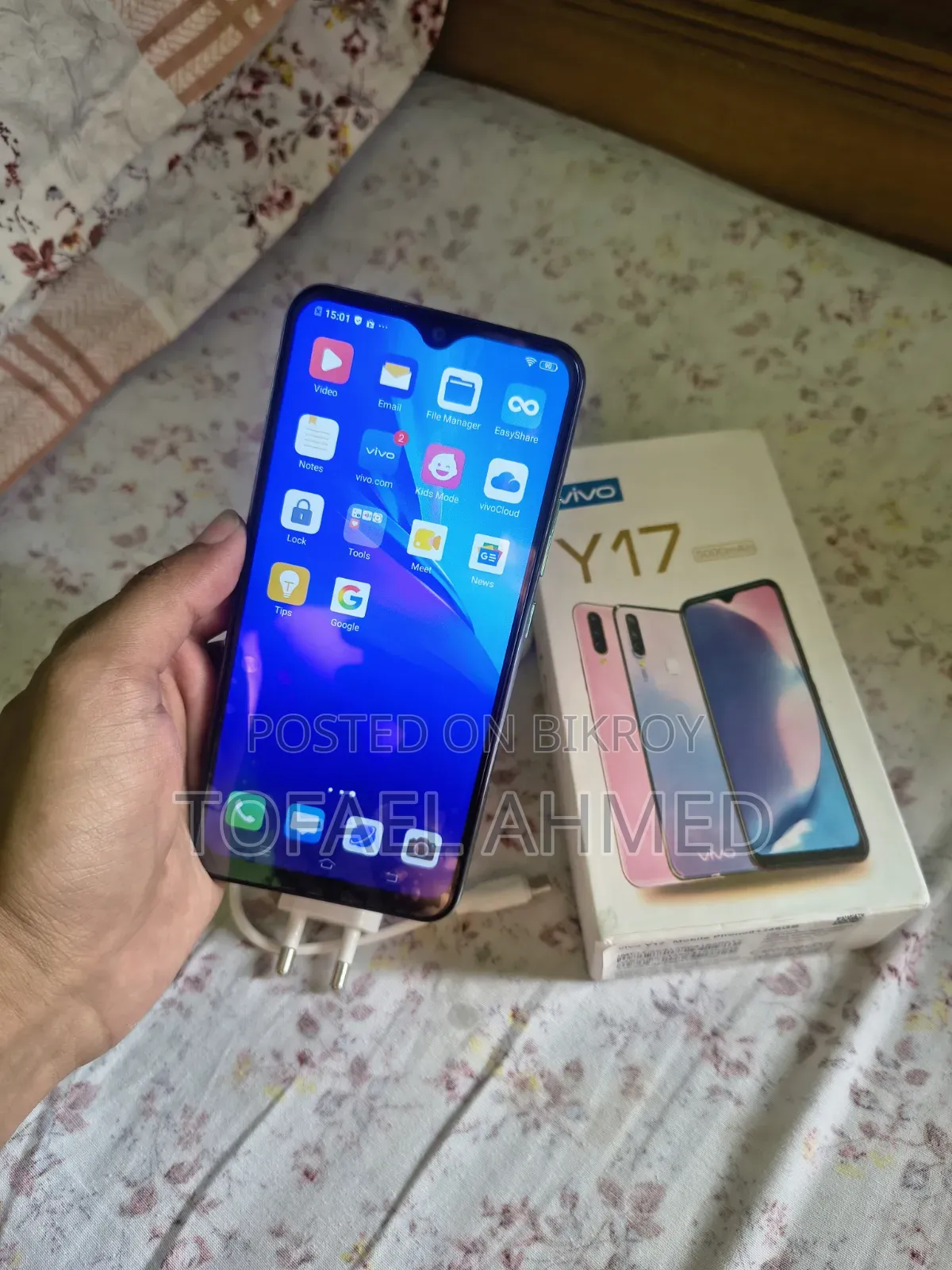 Vivo Y17 256 GB Blue