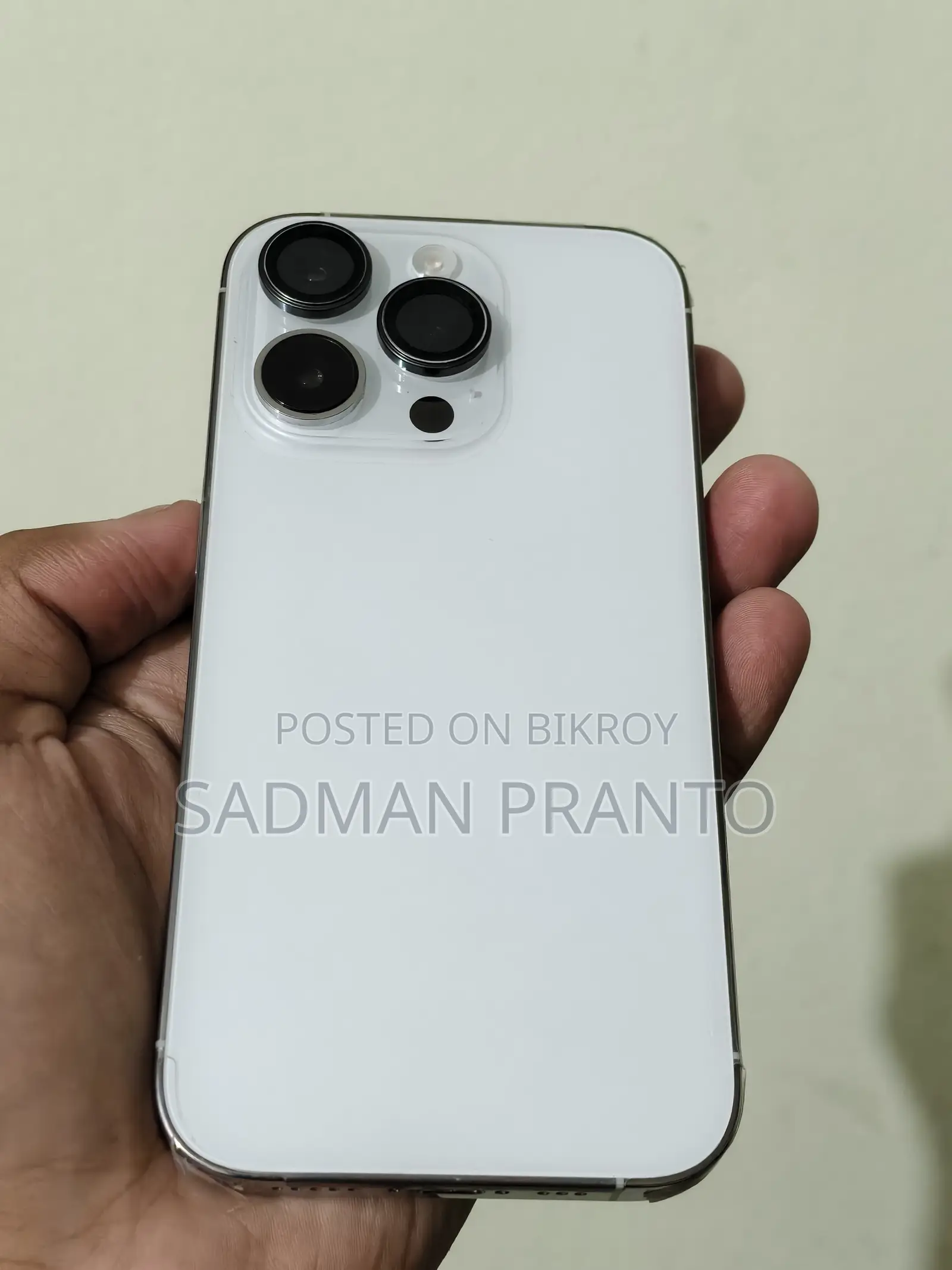 অ্যাপল আইফোন ১৪ প্রো ১২৮ জিবি হোয়াইট