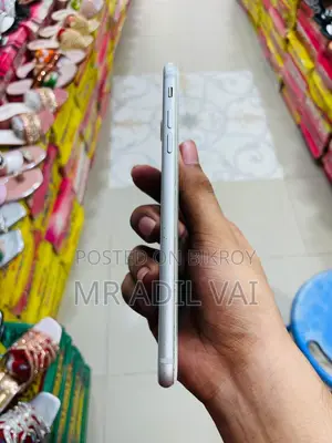 Apple iPhone 8 Plus 64 GB White