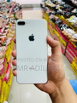 Apple iPhone 8 Plus 64 GB White