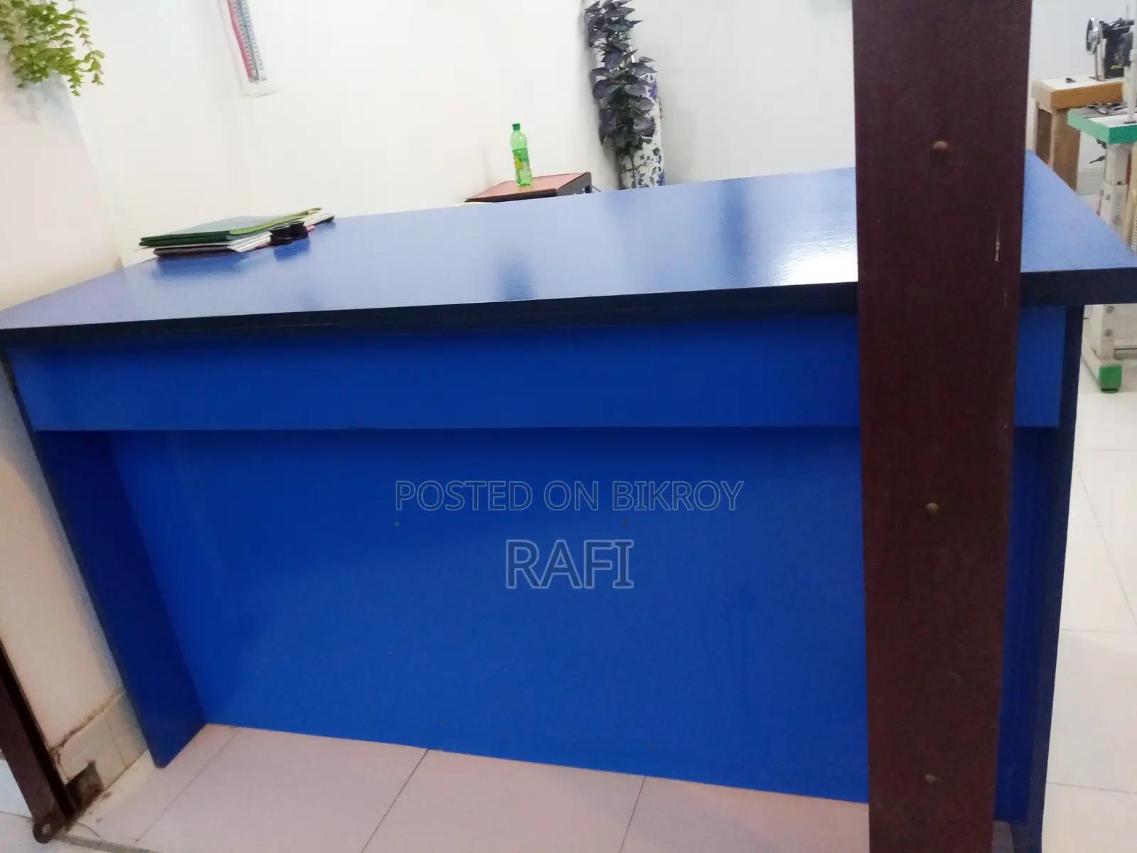 Cutting Table