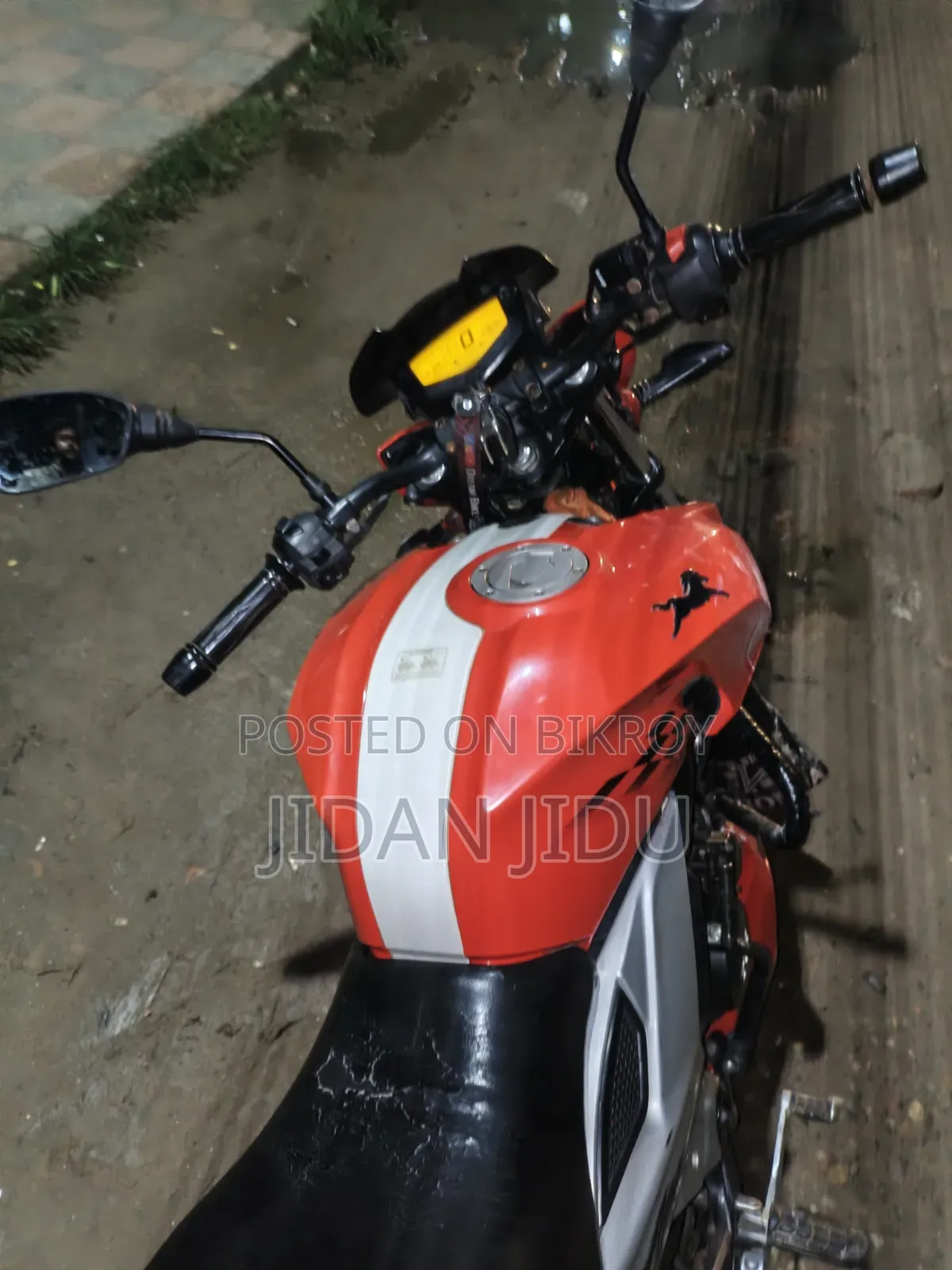 TVS Apache 160 4V 2019 Red
