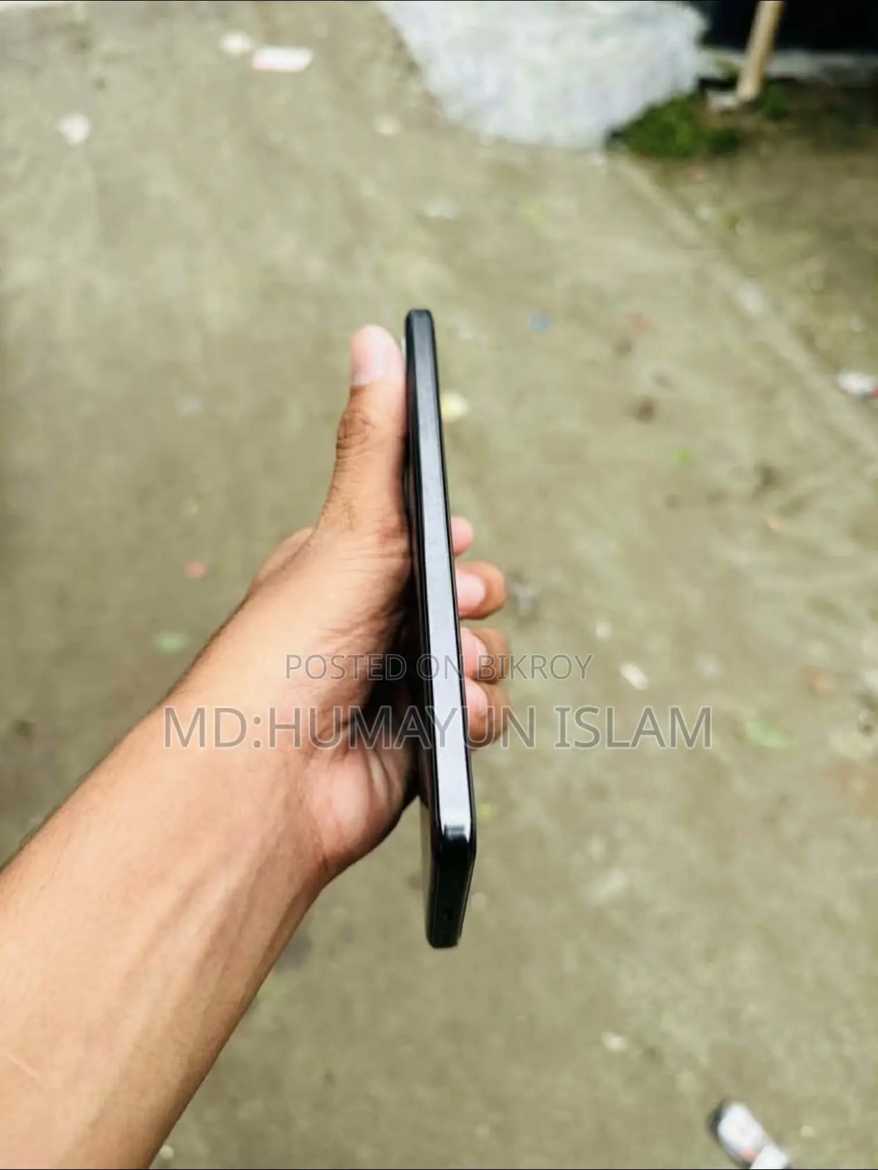 New iQOO 256 GB Black