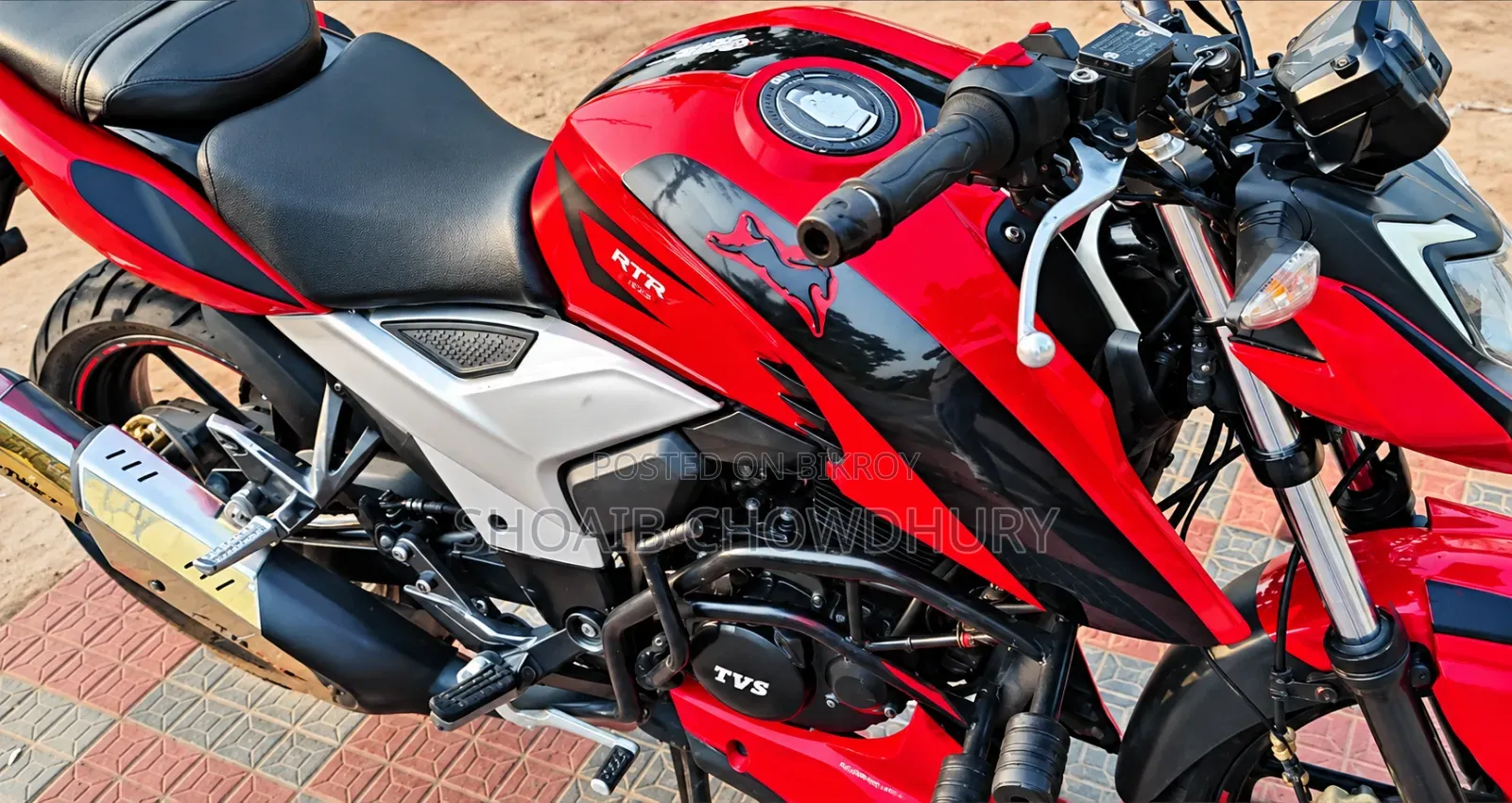 TVS Apache RTR 160 4V 2021 Red