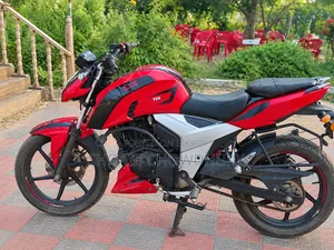 TVS Apache RTR 160 4V 2021 Red