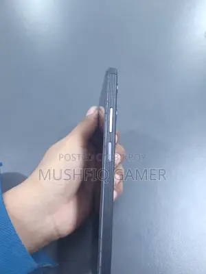 রিয়েলমি নোট ৬০ ১২৮ জিবি পার্পল