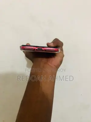 Samsung 64 GB Red
