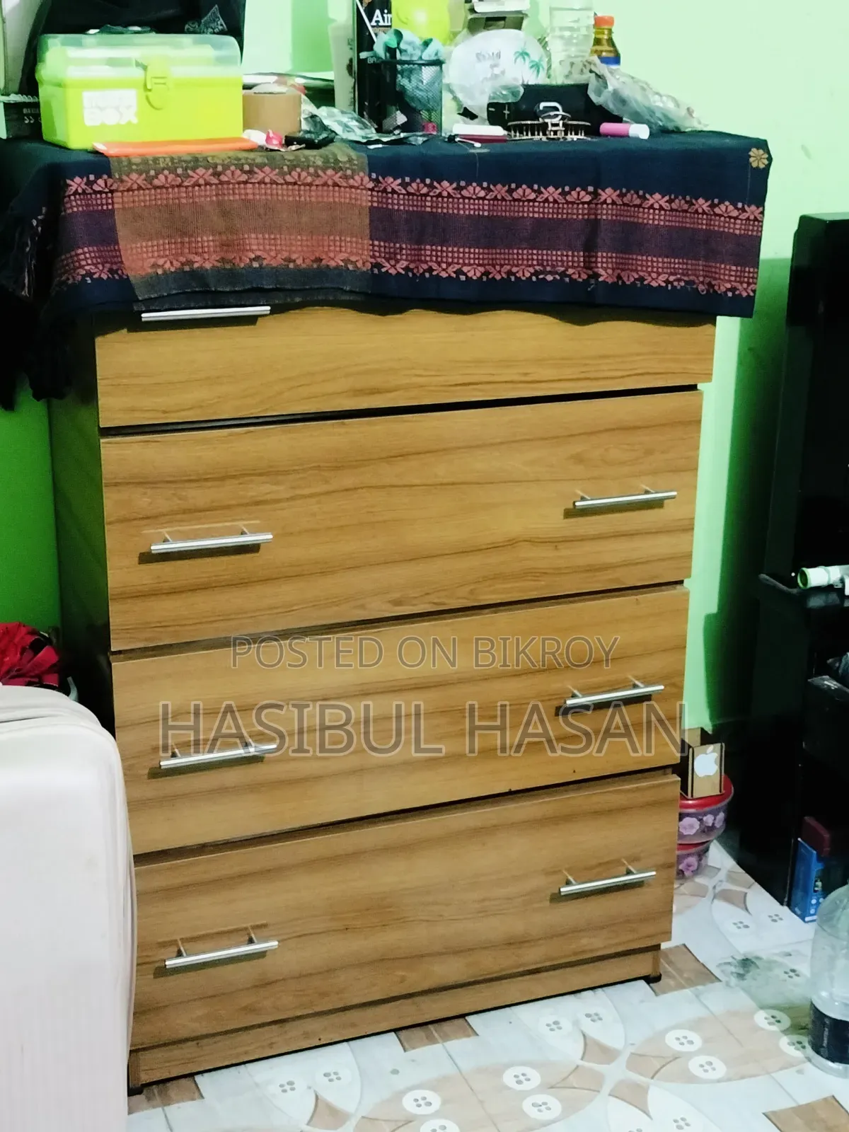 খাট + ওয়ার্ডরোব