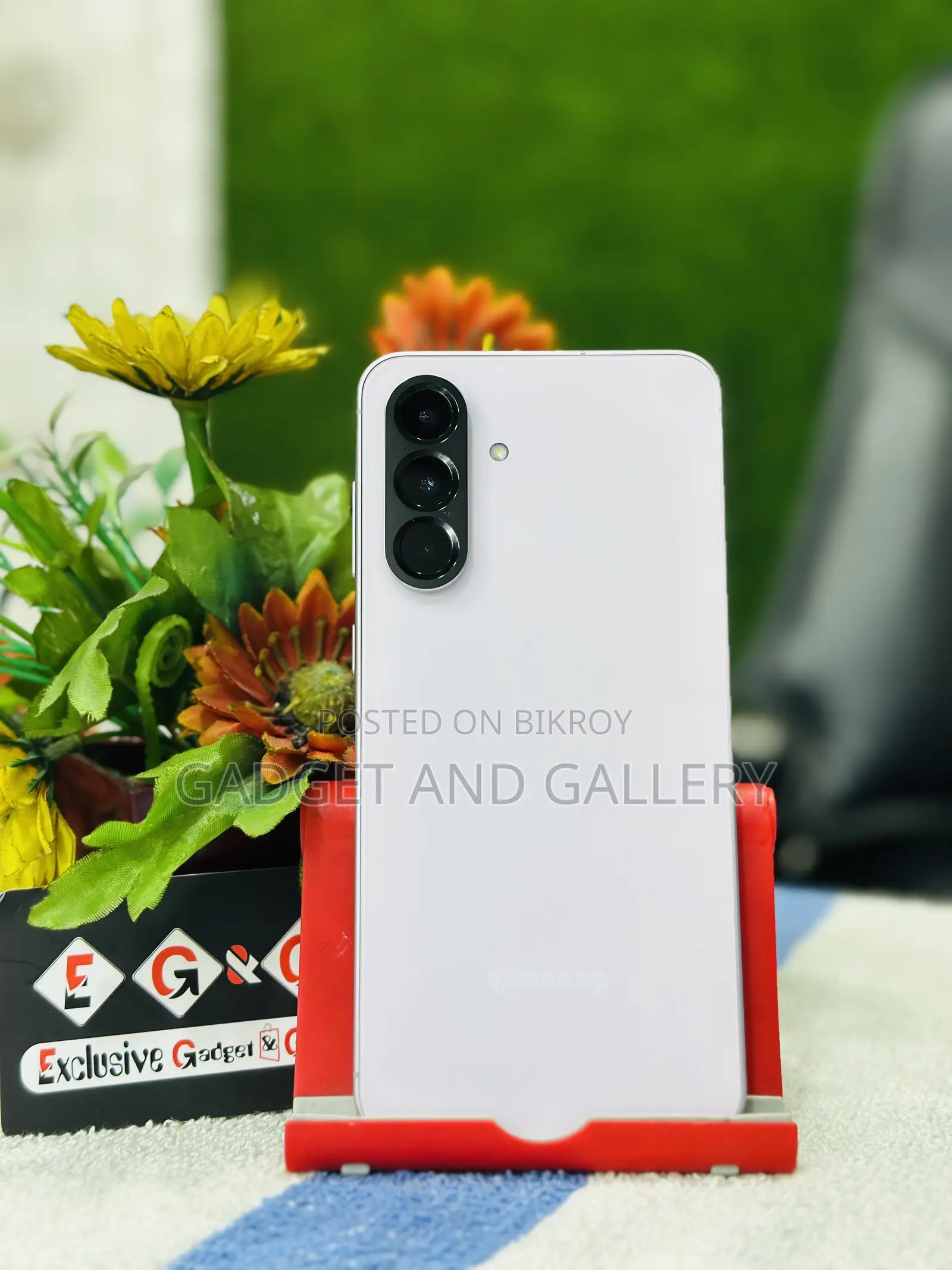 স্যামসাং গ্যালাক্সি এ৫৬ ২৫৬ জিবি পিংক