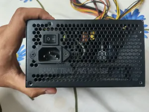 থার্মালটেক লাইটপাওয়ার ৪৫০ ডব্লিউ (৮০ প্লাস) ডেস্কটপ পিসি পাওয়ার সাপ্লাই।