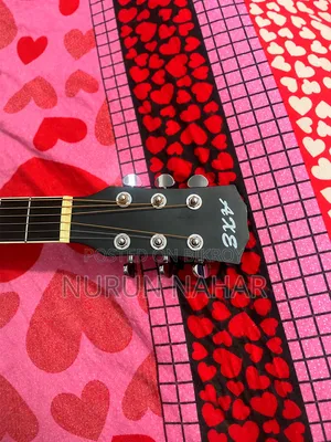 Used Acoustic Guitar for Sale