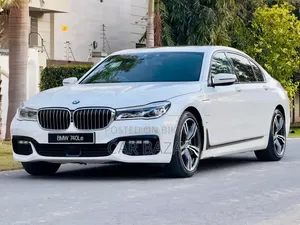 BMW 7 Series 745Le xDrive 2019 Pearl