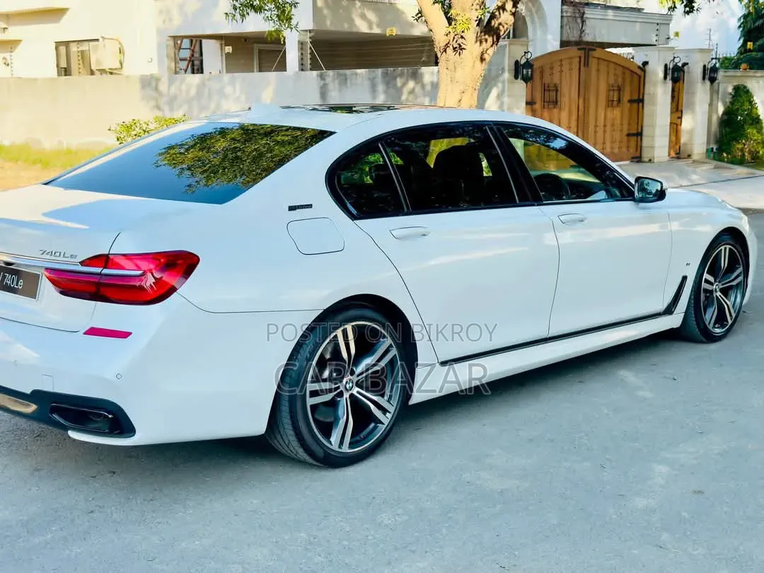 BMW 7 Series 745Le xDrive 2019 Pearl