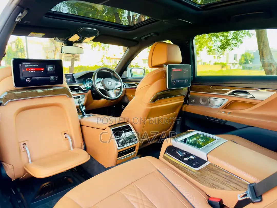 BMW 7 Series 745Le xDrive 2019 Pearl