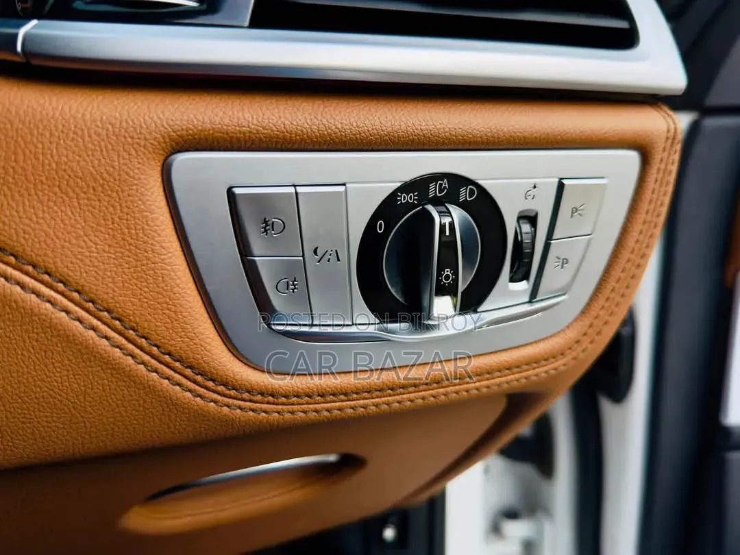 BMW 7 Series 745Le xDrive 2019 Pearl