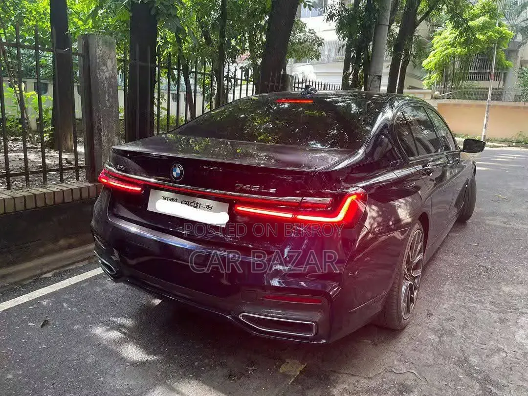 BMW 7 Series 745Le 2019 Blue