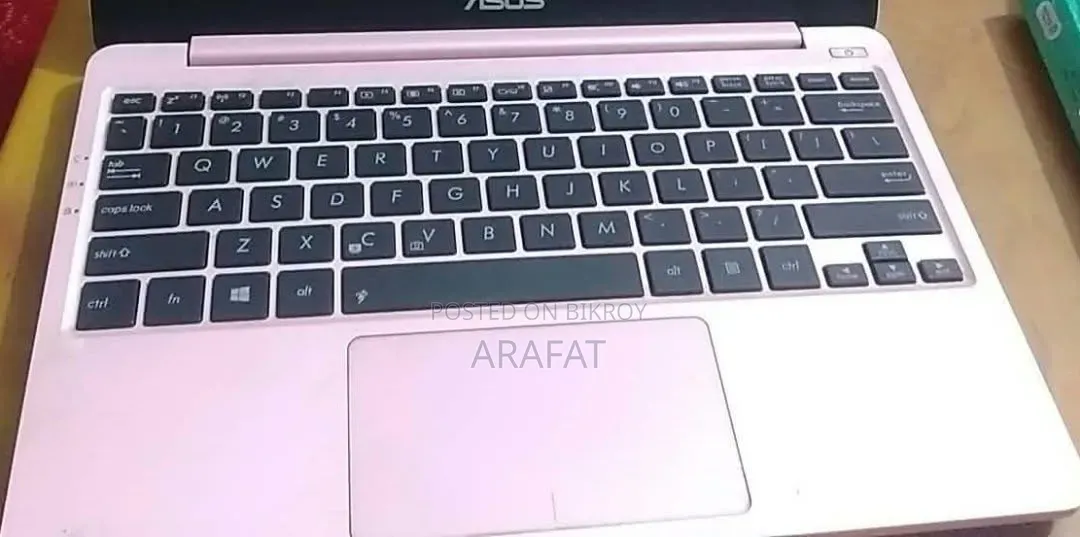 ল্যাপটপ আসুস ASUSPRO P2430UA ৪জিবি ইন্টেল সেলরন এইচডিডি ৫১২জিবি