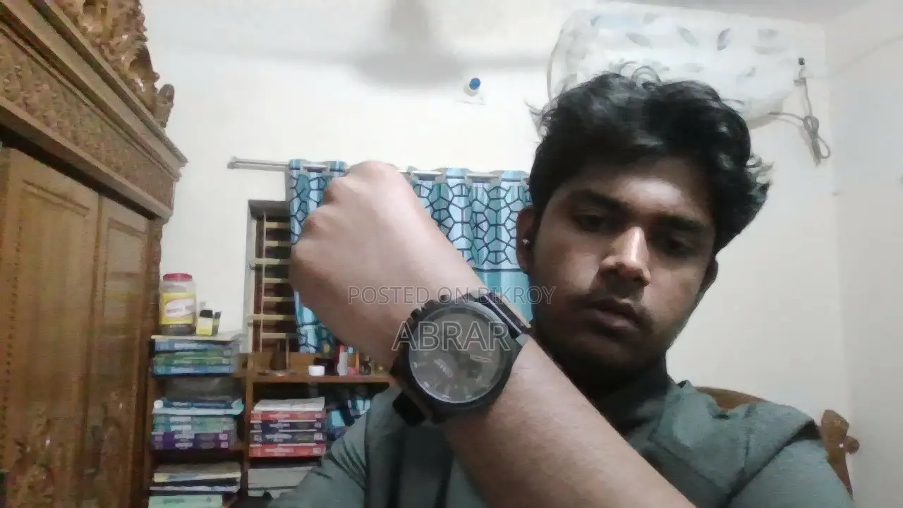 Curren Watch