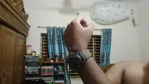 Curren Watch