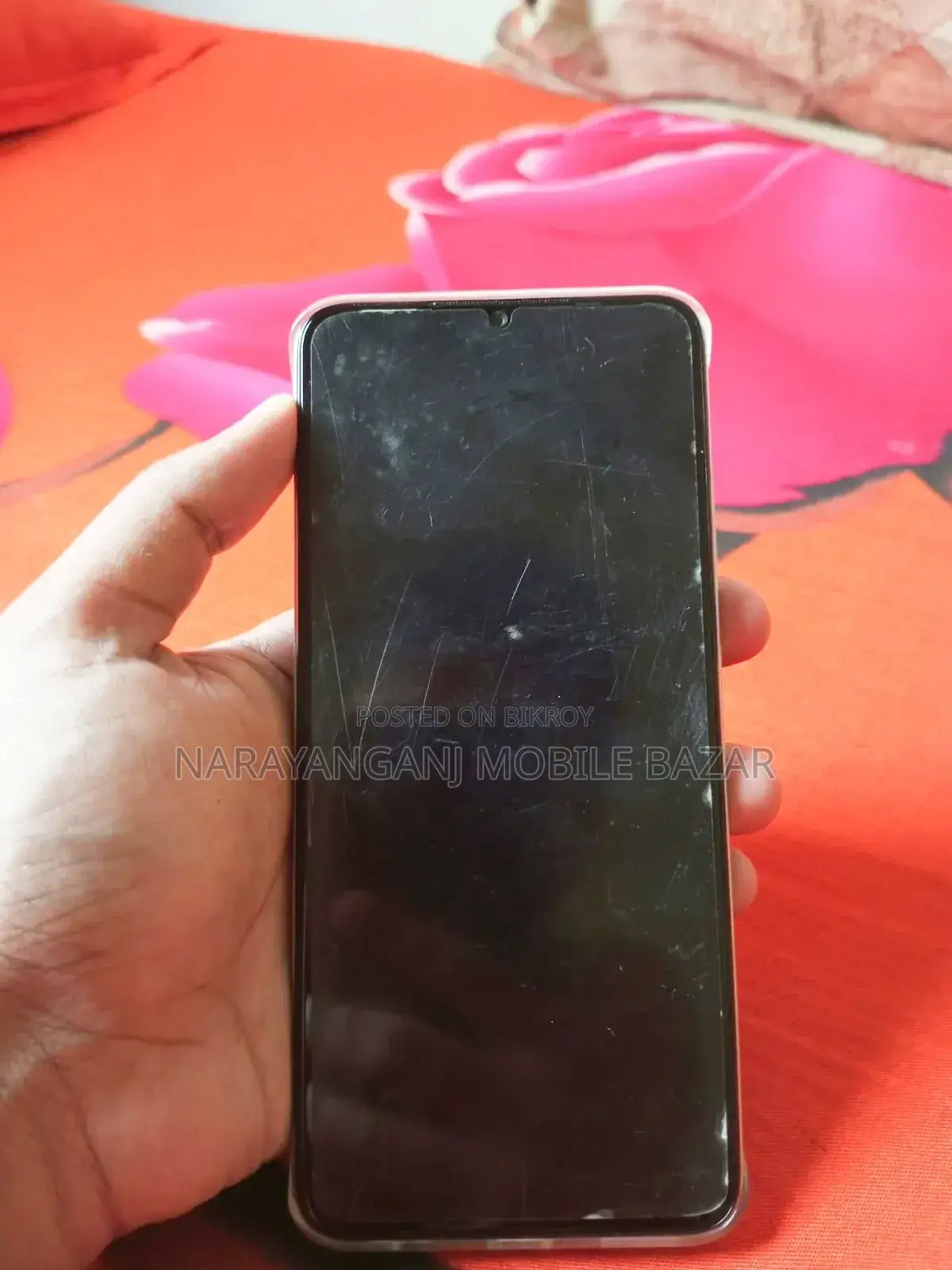 আইটেল এস২৩ ১২৮ জিবি হোয়াইট