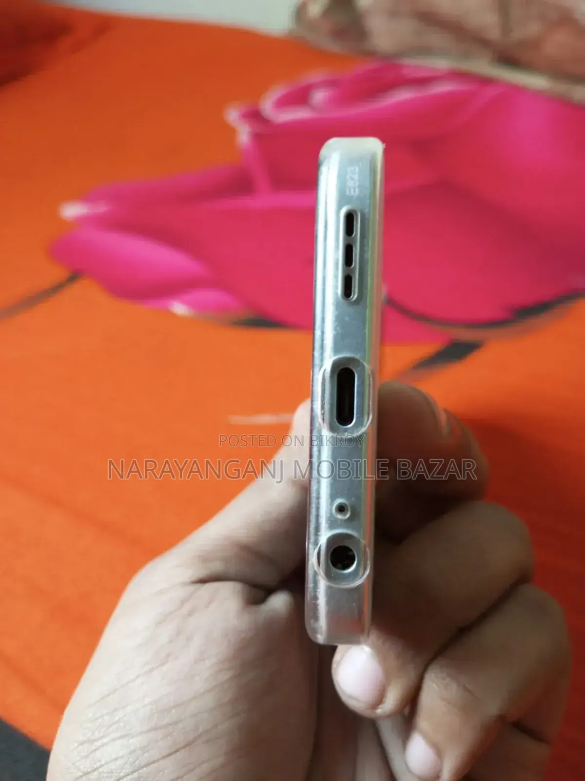 আইটেল এস২৩ ১২৮ জিবি হোয়াইট