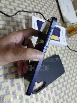 স্যামসাং গ্যালাক্সি এ২৫ ১২৮ জিবি নীল