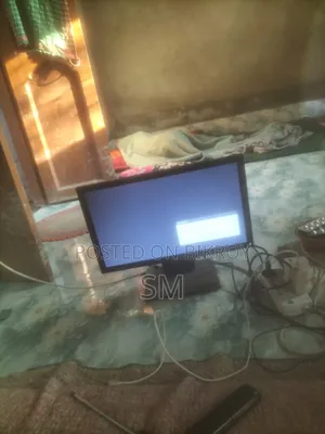মনিটর একদম ফুল ফ্রেশ