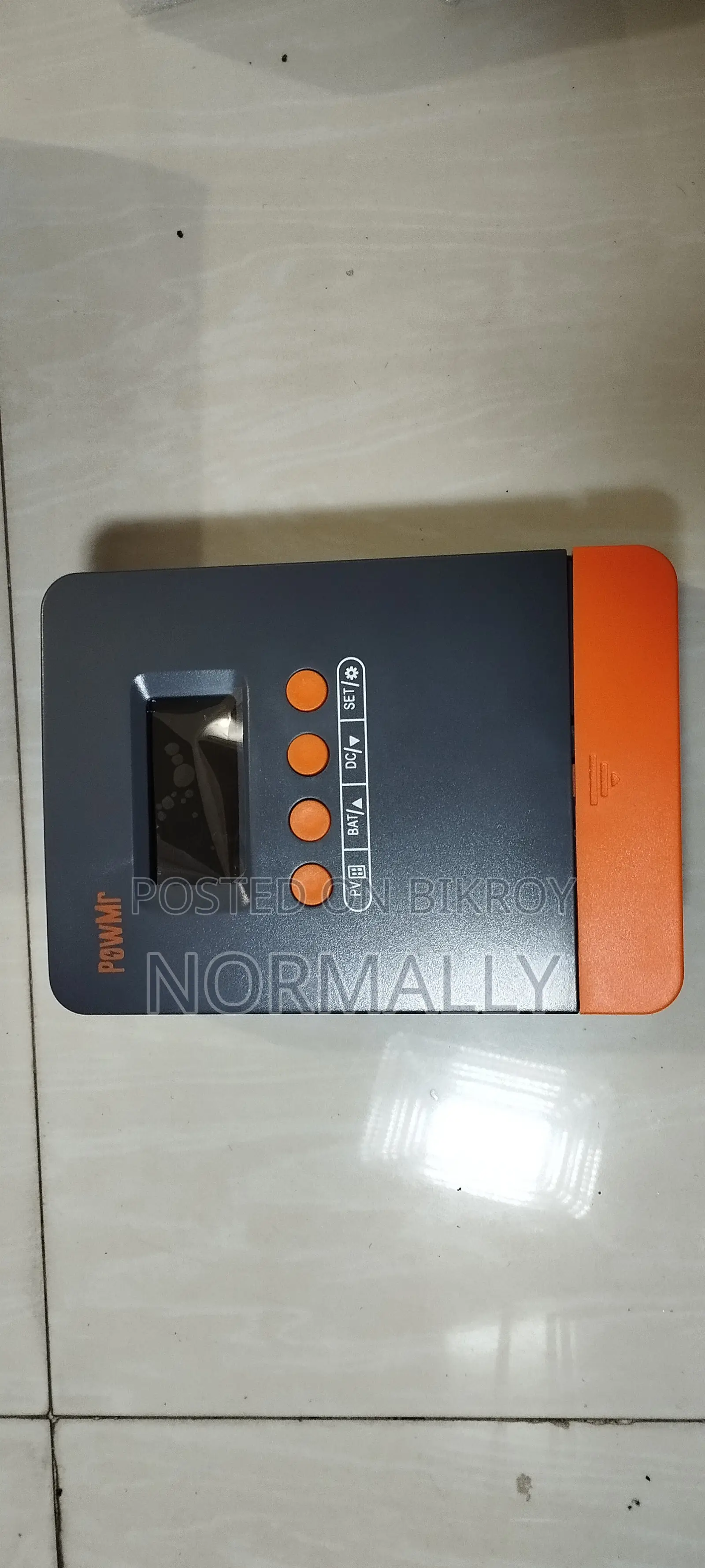 PowMr MPPT SOLAR CHARGE Controller 10 to 45 Amp