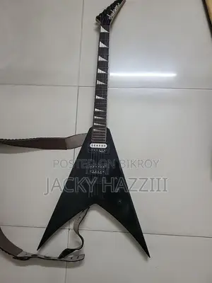 Jackson King v JS Series Rhoads JS32T- Serial Number: CWJ1750119